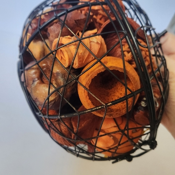 Autumn/Halloween Wire Scented potpourri Filled Pumpkin Center Piece - Picture 7 of 9